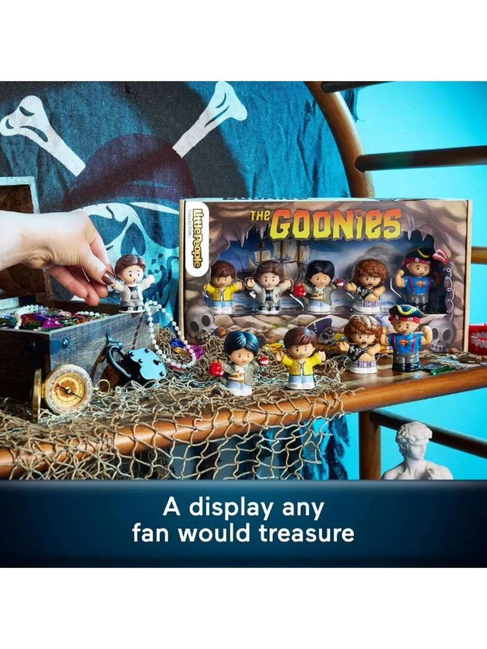 Collector's Edition Goonies Set - 5 Figures in Display Package for Movie Lovers